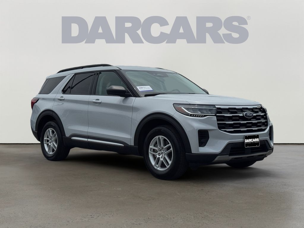 White Metallic 2025 Ford Explorer SUV / Crossover All-Wheel Drive Automatic