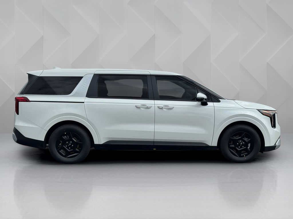 New 2026 Kia Carnival MPV Van
