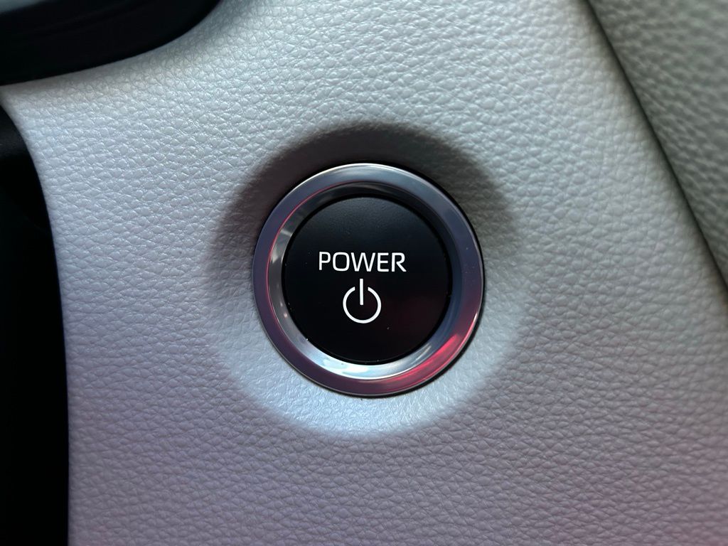 Thumbnail: 2024 Toyota Corolla - 27