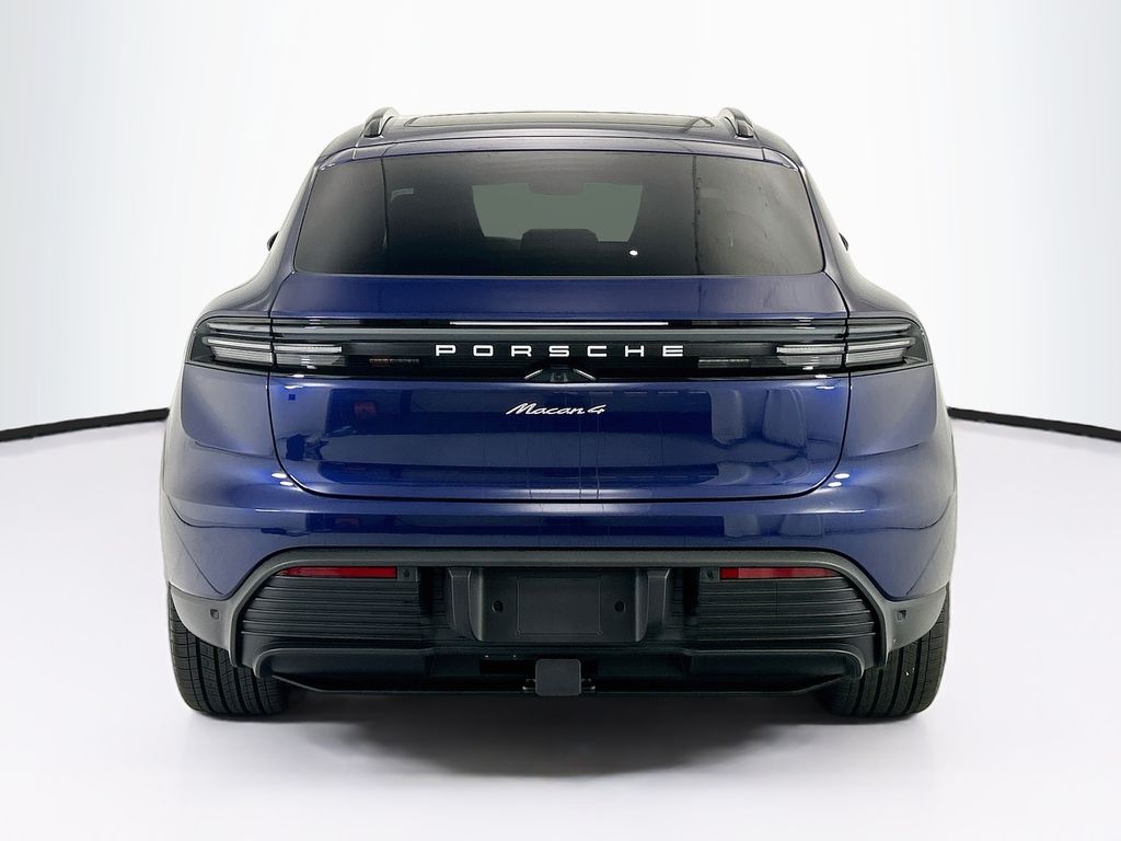 Thumbnail: 2026 Porsche Macan - 6