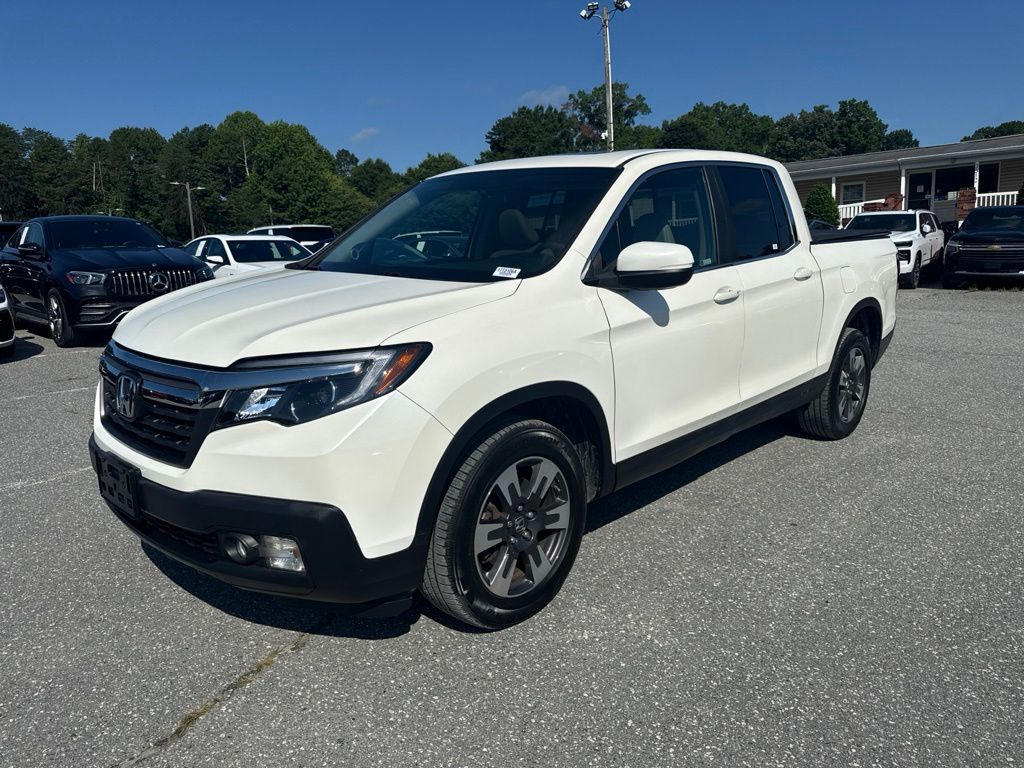 White Diamond Pearl 2019 Honda Ridgeline Pickup Truck All-Wheel Drive 6-Speed Automatic