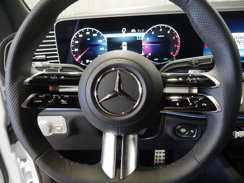 Thumbnail: 2026 Mercedes-Benz GLS - 29