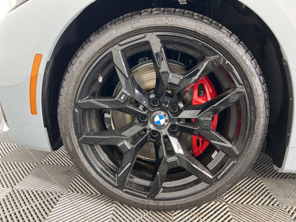 Thumbnail: 2026 BMW 4 Series - 10