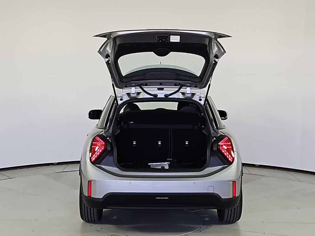 Thumbnail: 2025 MINI Cooper - 10