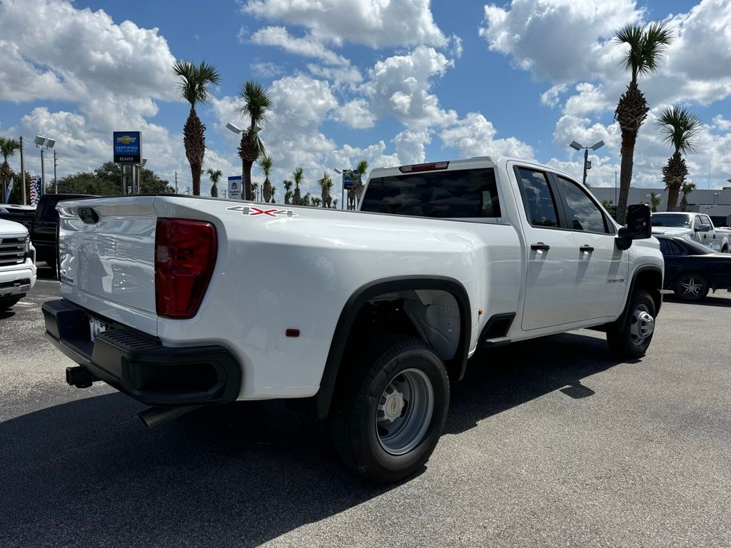 2024 Chevrolet Silverado 3500HD Work Truck 8