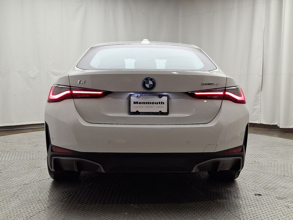2023 BMW i4 eDrive40 5