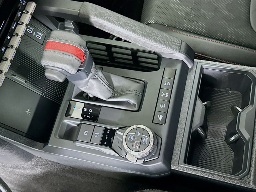 2025 Toyota Tacoma TRD Pro 17