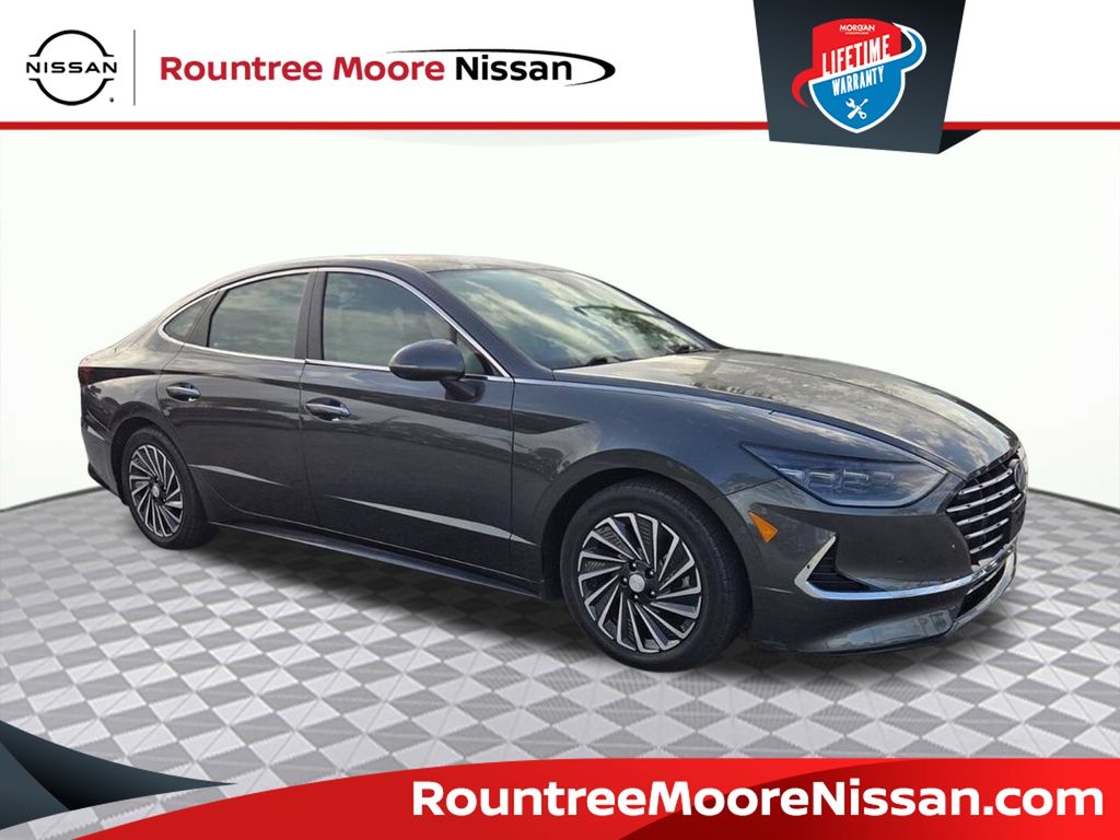 Gray 2022 Hyundai Sonata Hybrid Sedan Front-Wheel Drive 6-Speed Automatic