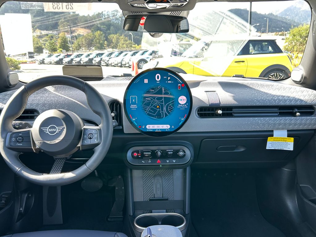 2025 MINI Cooper  32