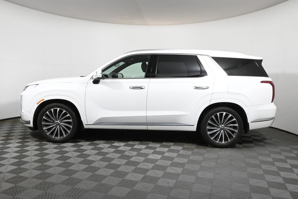 Thumbnail: 2023 Hyundai Palisade - 2