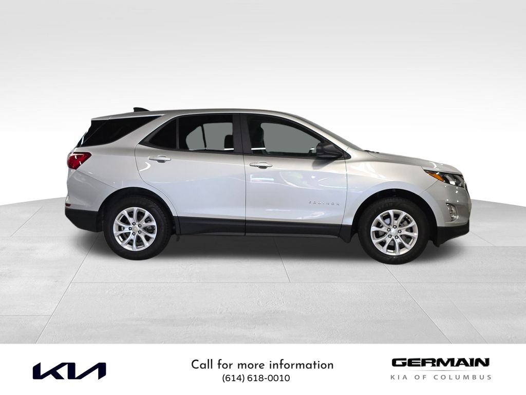 2020 Chevrolet Equinox LS photo 4