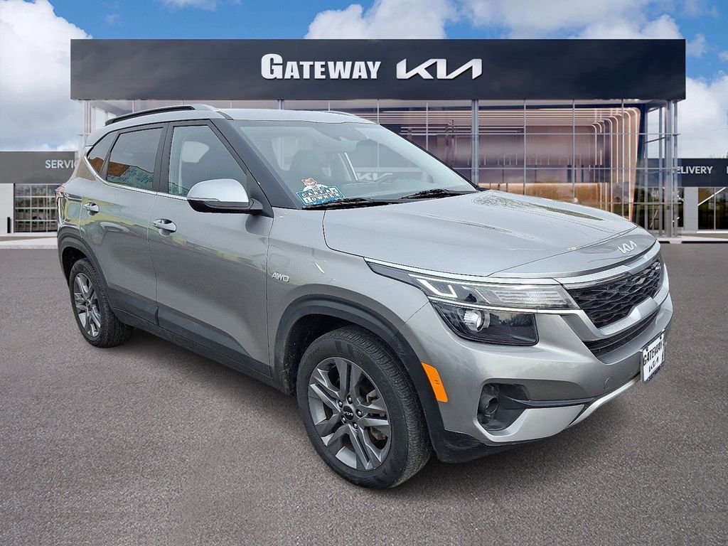 2023 Kia Seltos S AWD