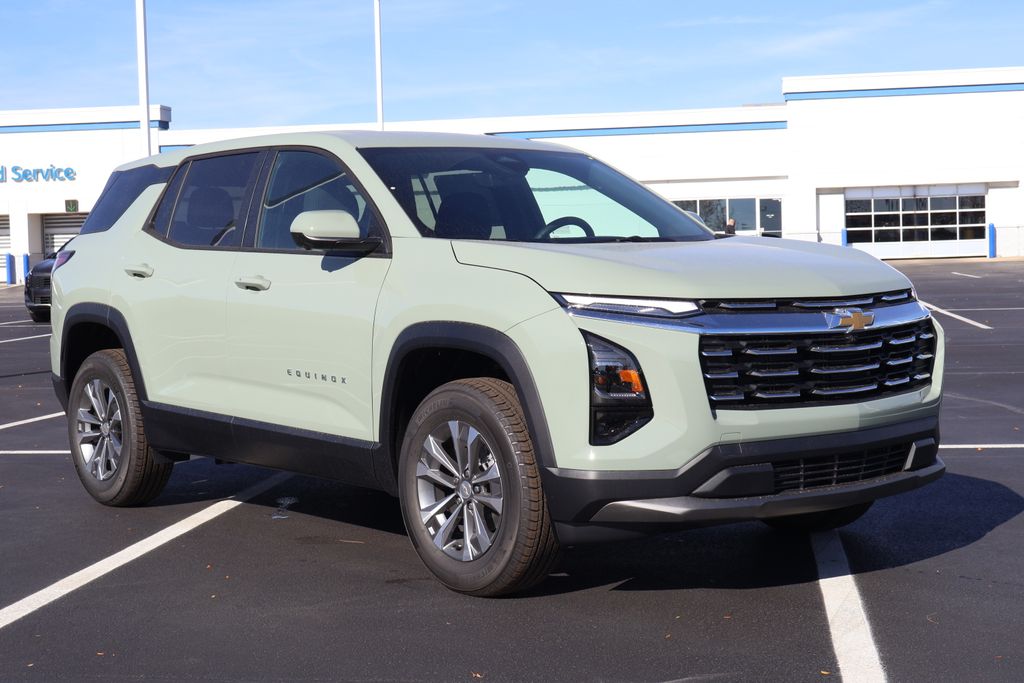 Thumbnail: 2026 Chevrolet Equinox - 10