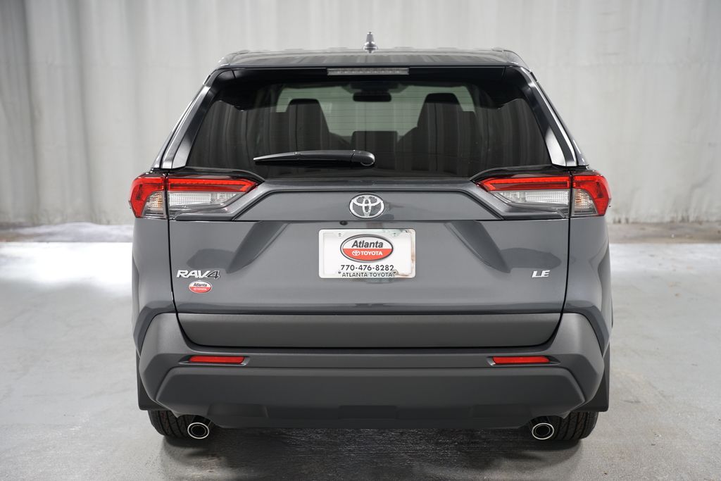 2025 Toyota RAV4 LE 7