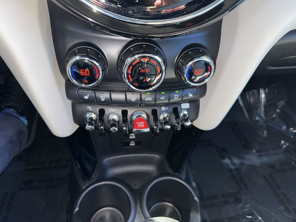 Thumbnail: 2023 MINI Cooper - 14