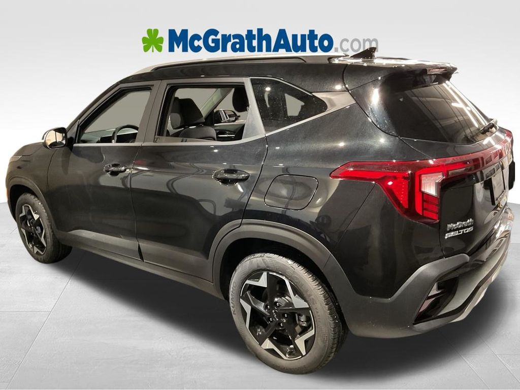 New 2026 Black Kia S image 5