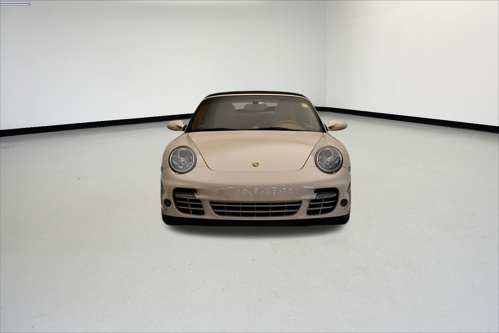 Thumbnail: 2009 Porsche 911 - 10