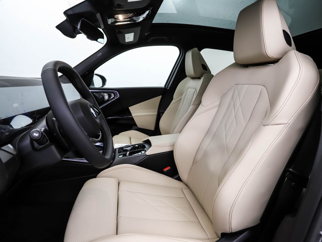 Thumbnail: 2026 BMW X3 - 11