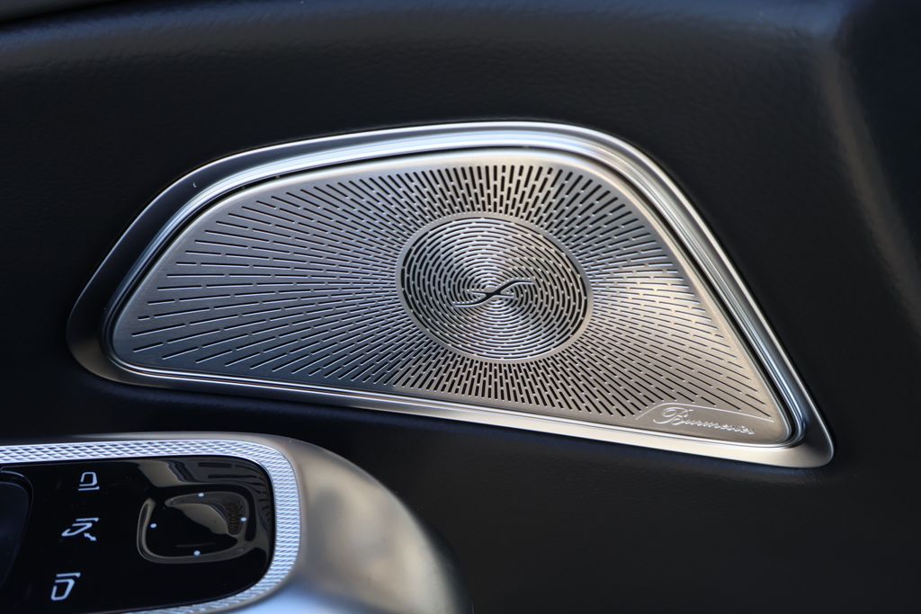 Thumbnail: 2025 Mercedes-Benz E-Class - 19
