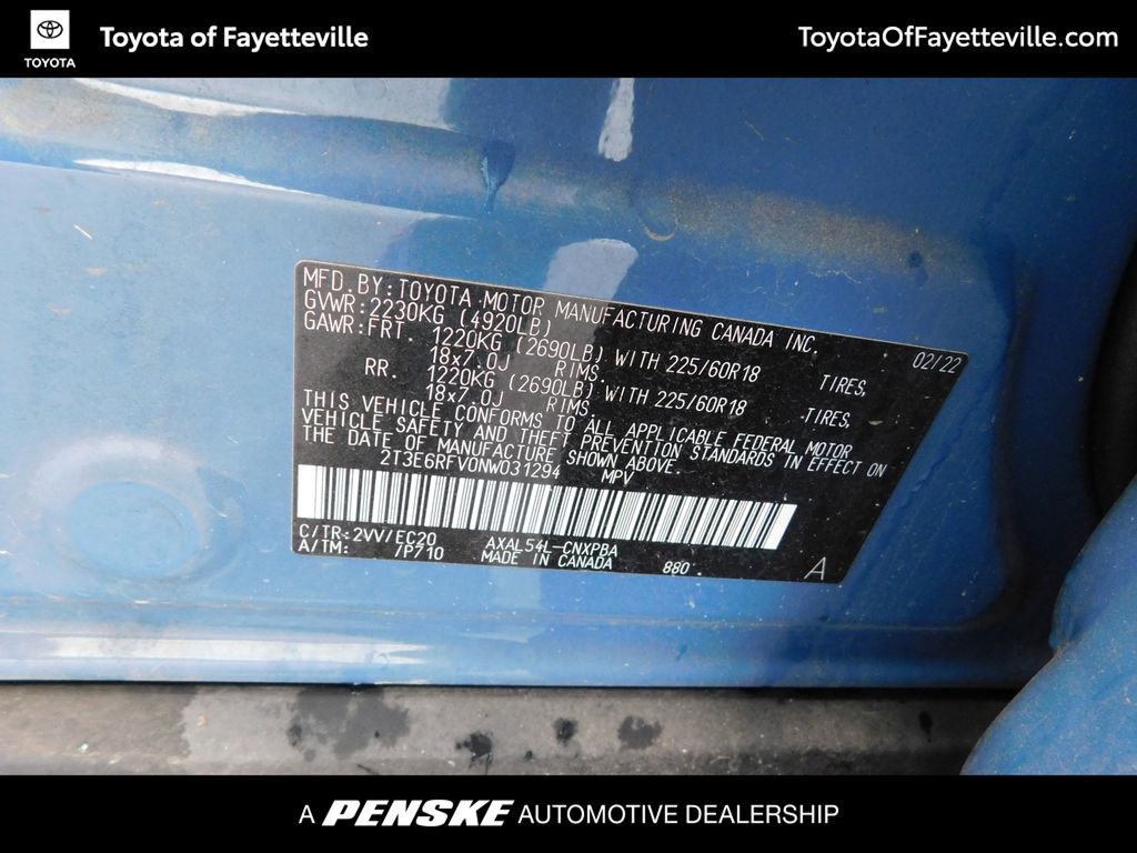 Thumbnail: 2022 Toyota RAV4 - 9