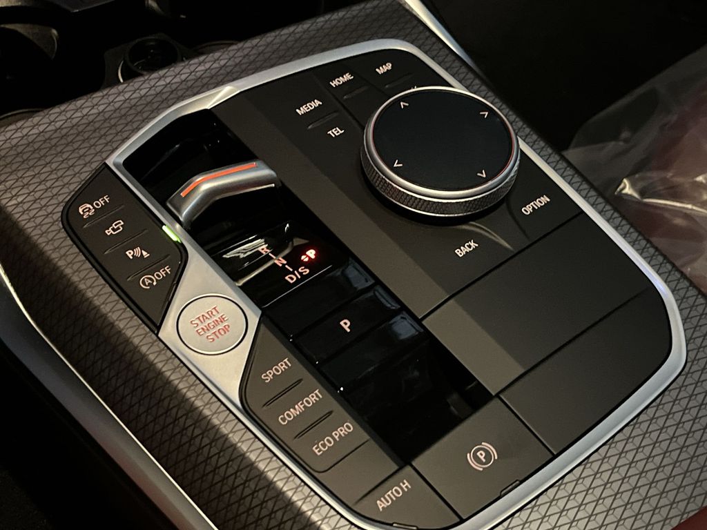 Thumbnail: 2025 BMW 3 Series - 20