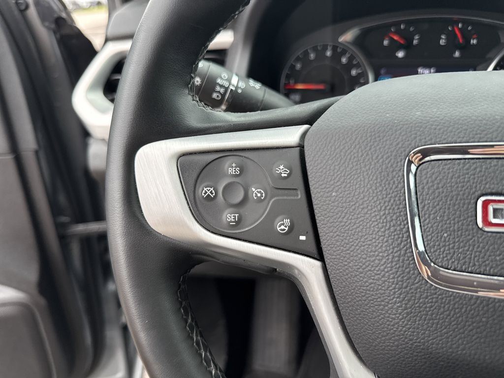 2023 GMC Acadia SLT Silver at AutoSavvy Houston Southwest
