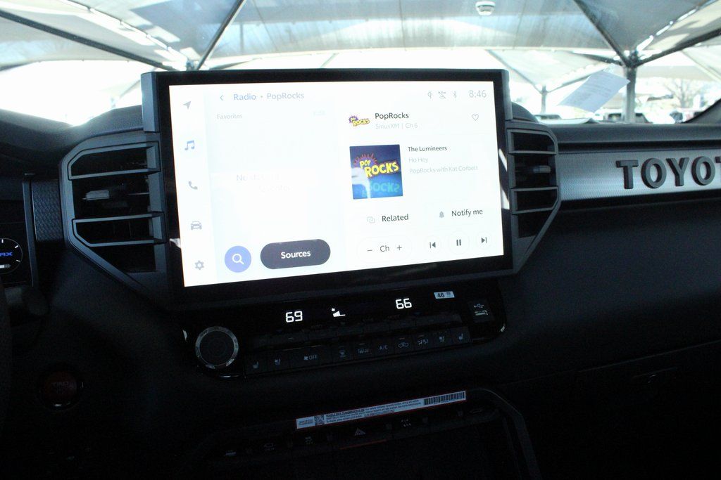 View vehicle photo 5