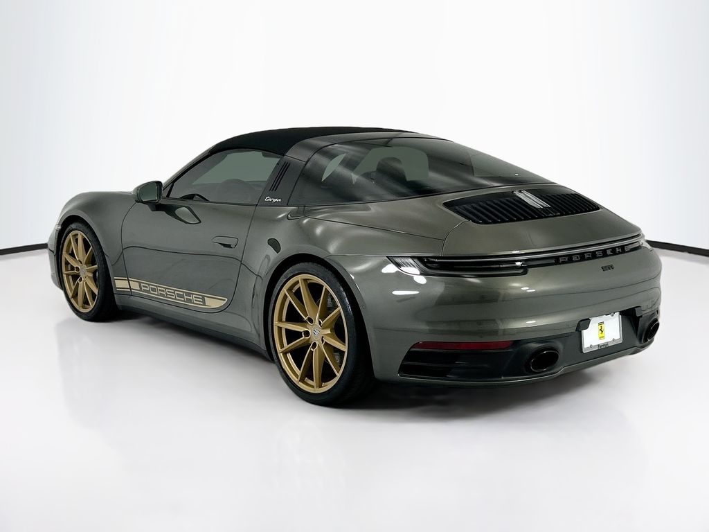 Thumbnail: 2023 Porsche 911 - 15