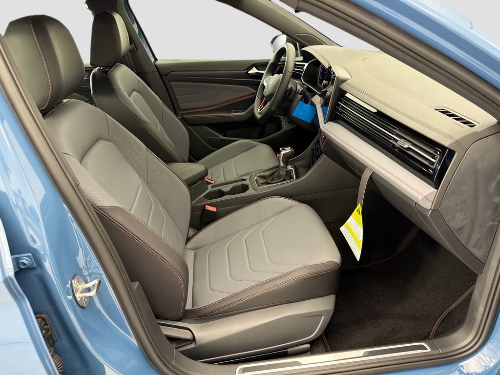 Thumbnail: 2026 Volkswagen Jetta - 18
