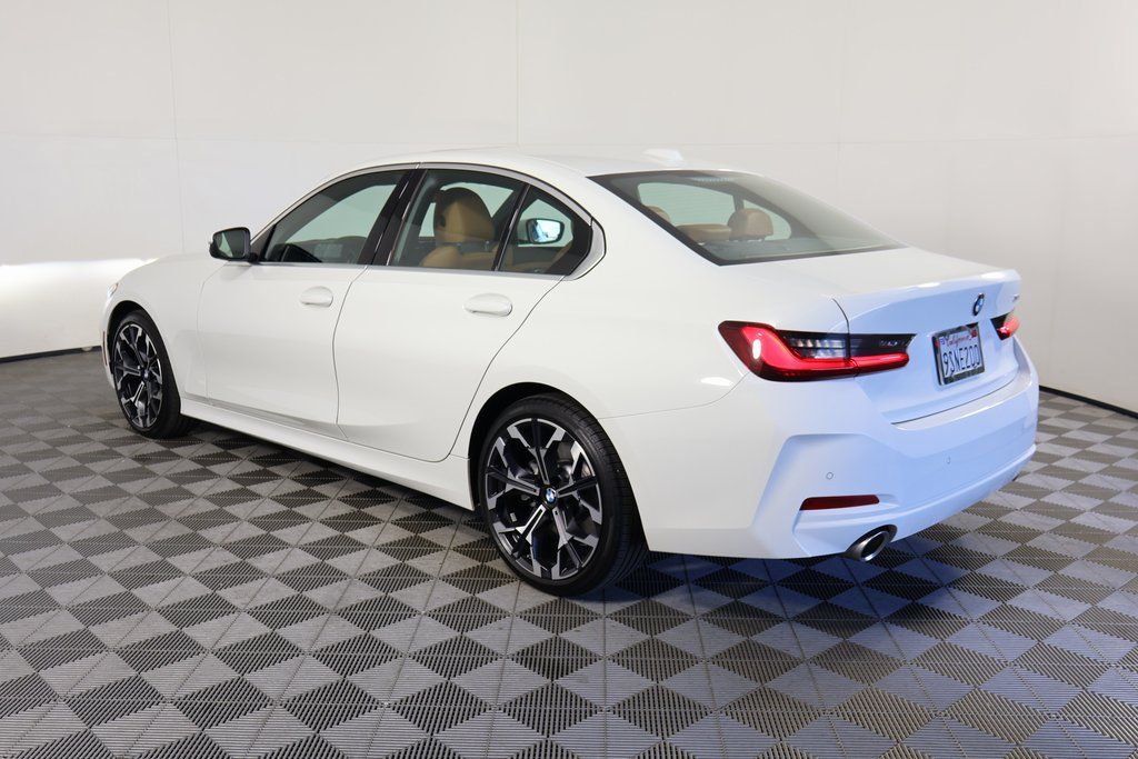 Thumbnail: 2025 BMW 3 Series - 6