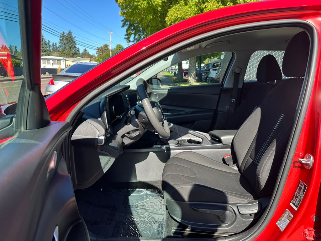 2023 Hyundai Elantra SEL