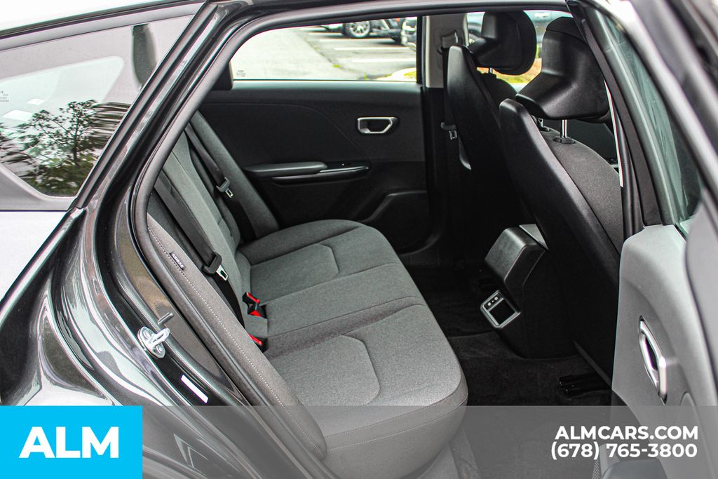 Used 2025 Gray Kia LXS image 19