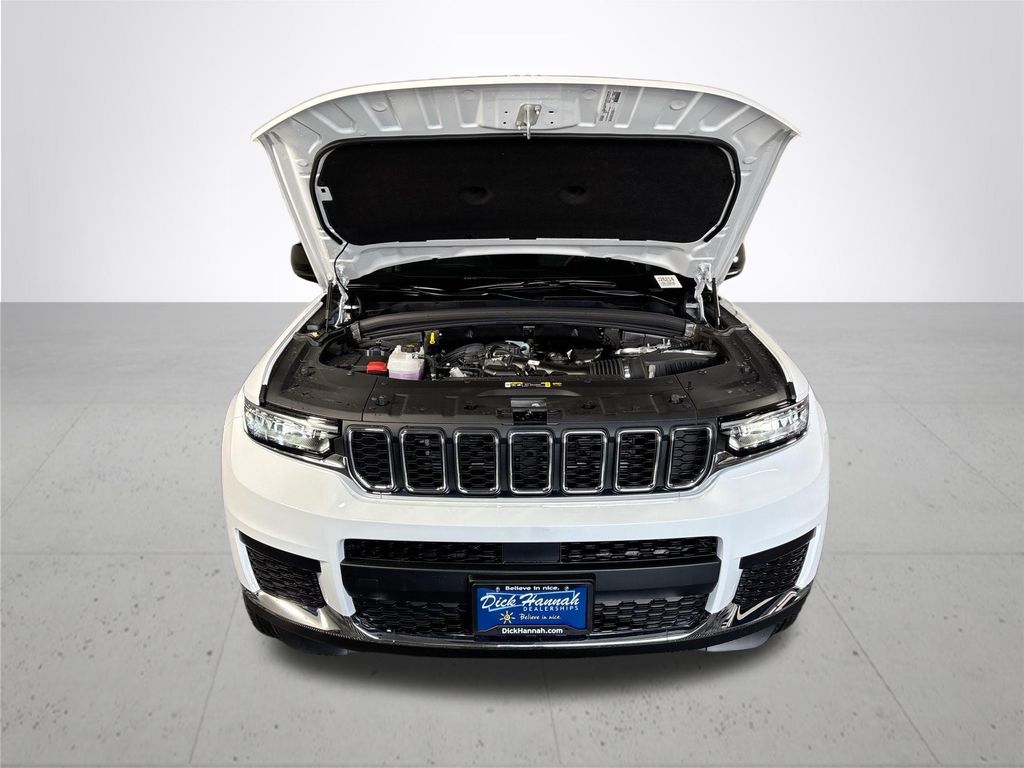 2026 Jeep Grand Cherokee L Laredo
