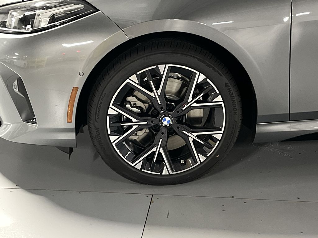 Thumbnail: 2026 BMW 2 Series - 10