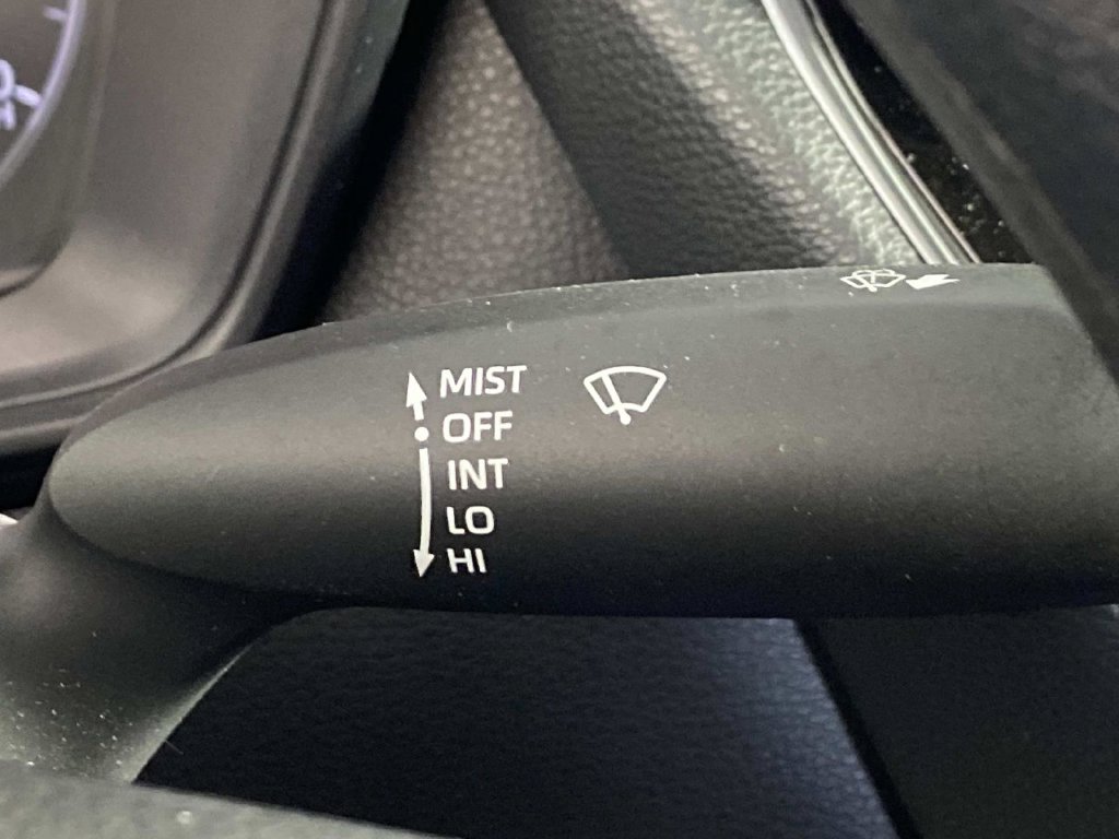 2024 Toyota Corolla LE Celestite - Grieco Acura - Image 17
