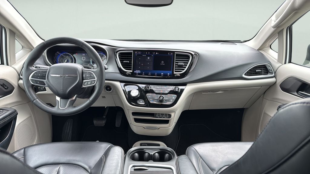 2023 Chrysler Pacifica