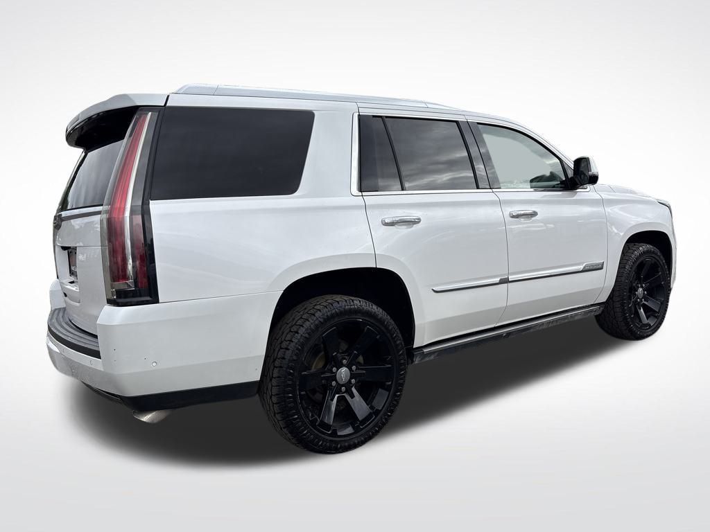 2019 Crystal White Tricoat Cadillac Escalade Platinum Edition 4X4 SUV