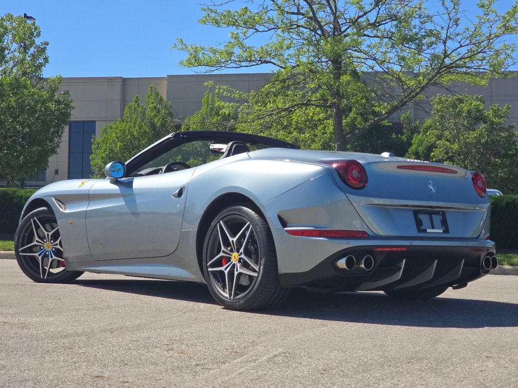 Used 2017 Silver Ferrari T image 13
