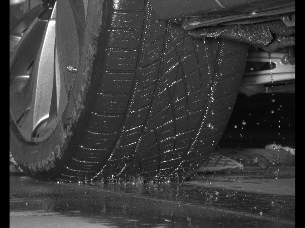 Used 2020 Silver Lincoln Reserve image 13