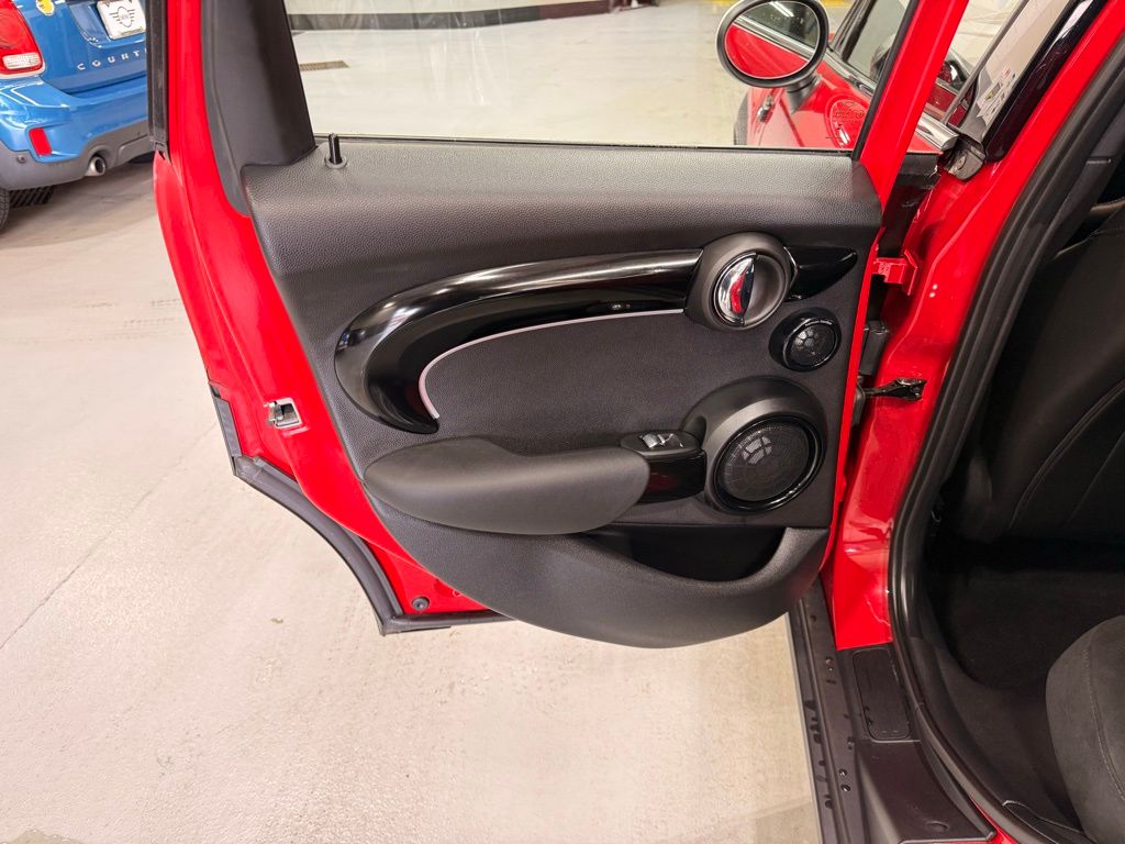 2024 MINI Cooper S 20