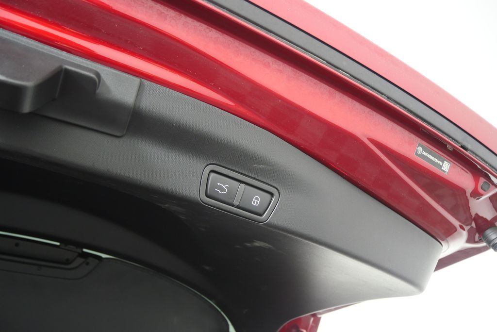 Thumbnail: 2018 Alfa Romeo Stelvio - 16