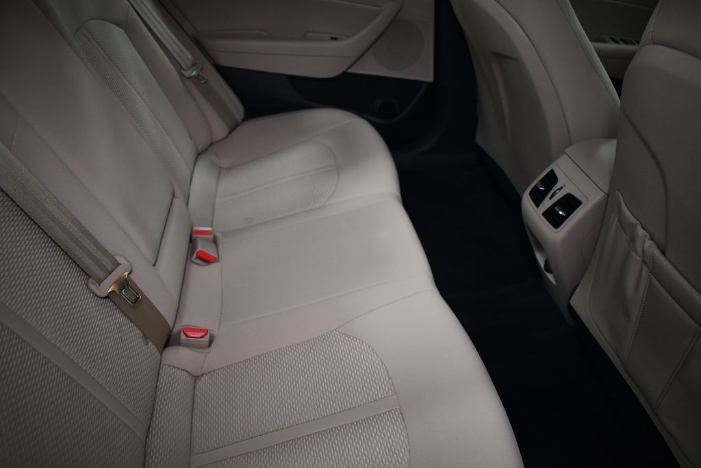 Thumbnail: 2019 Hyundai Sonata - 30