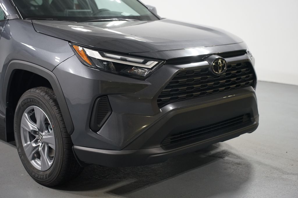 Thumbnail: 2025 Toyota RAV4 - 4