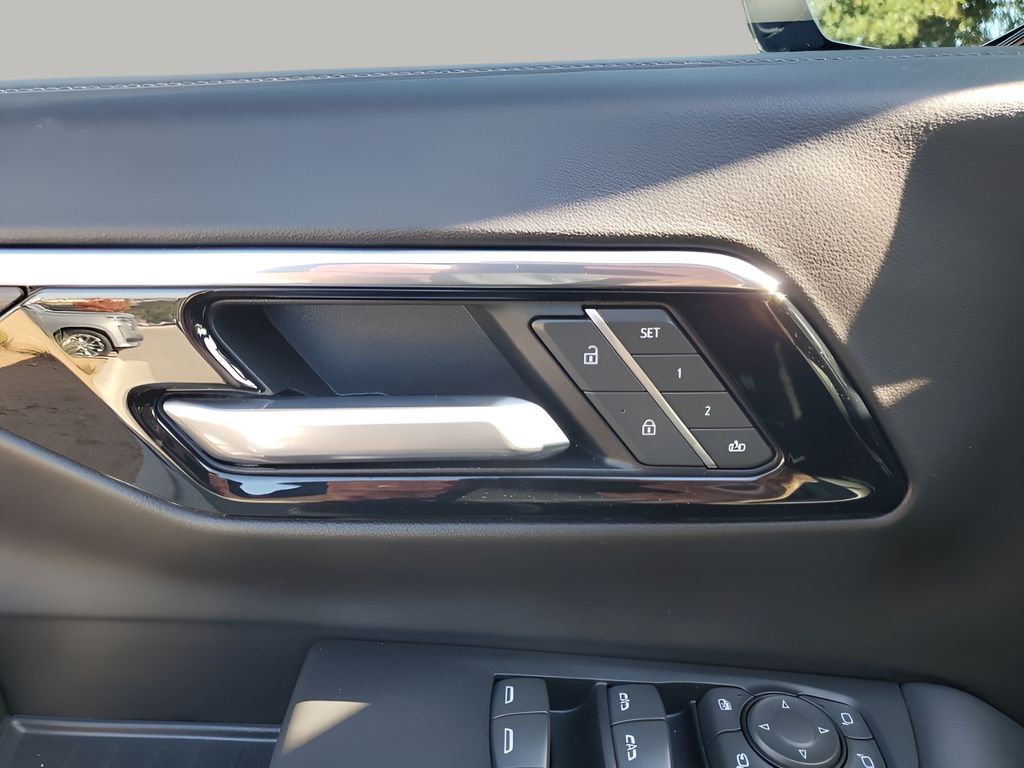 Used Car 2025 Chevrolet Tahoe  Z71 For Sale Under $70,000 In Austin, Texas