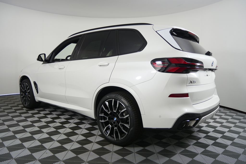 Thumbnail: 2026 BMW X5 - 5