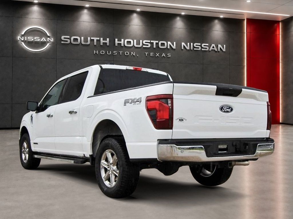 2025 Ford F-150 XLT - 2