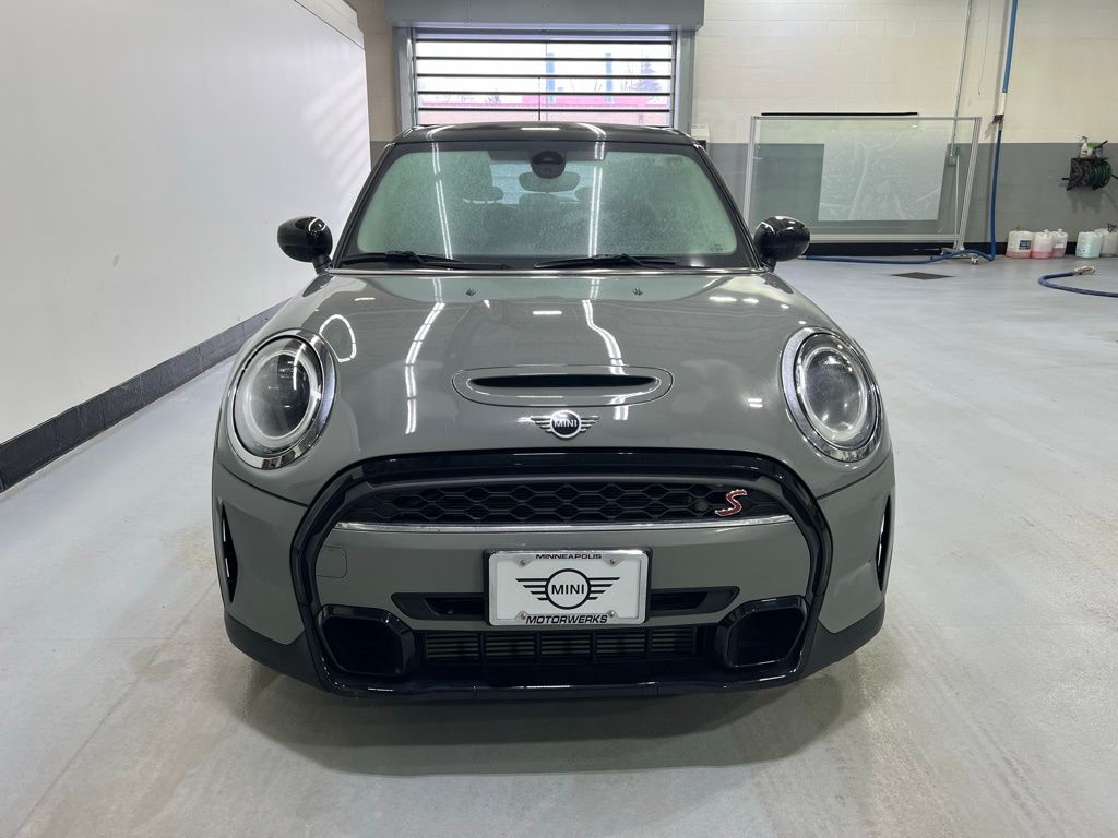 2022 MINI Cooper S 8