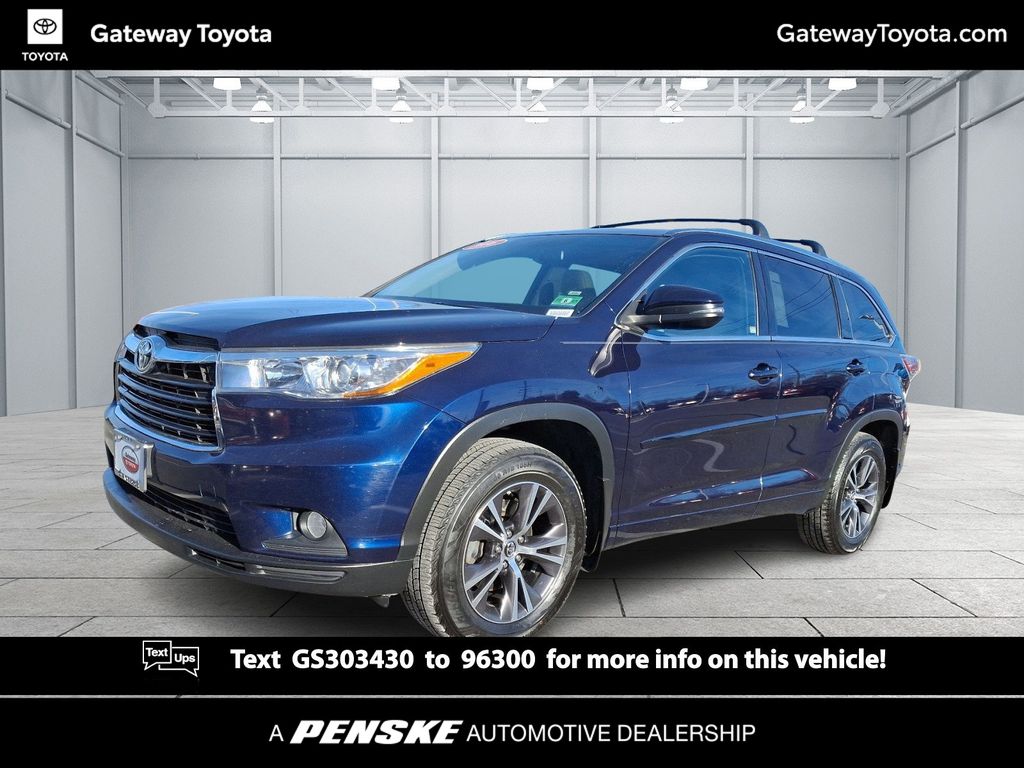 2016 Toyota Highlander XLE -
                Toms River, NJ