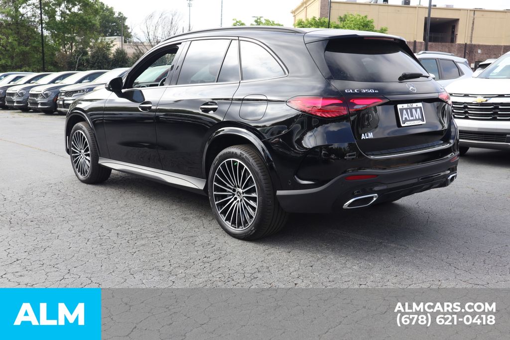 Used 2025 Black Mercedes-Benz GLC 350e image 9
