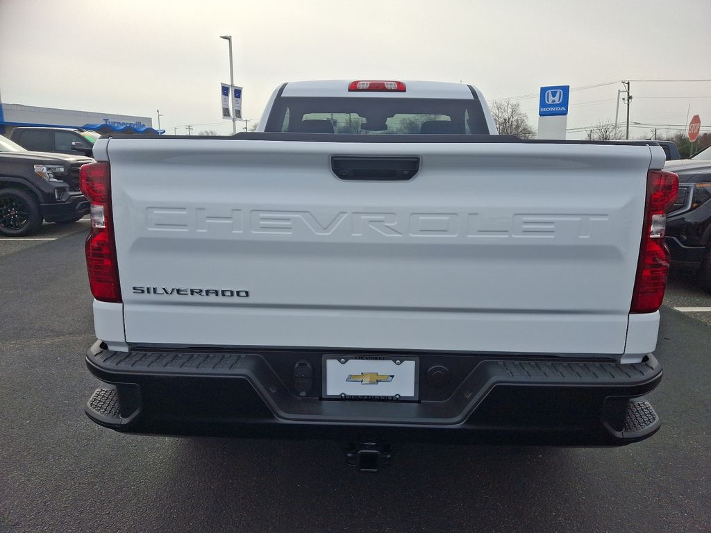 2025 Chevrolet Silverado 1500 WT 5